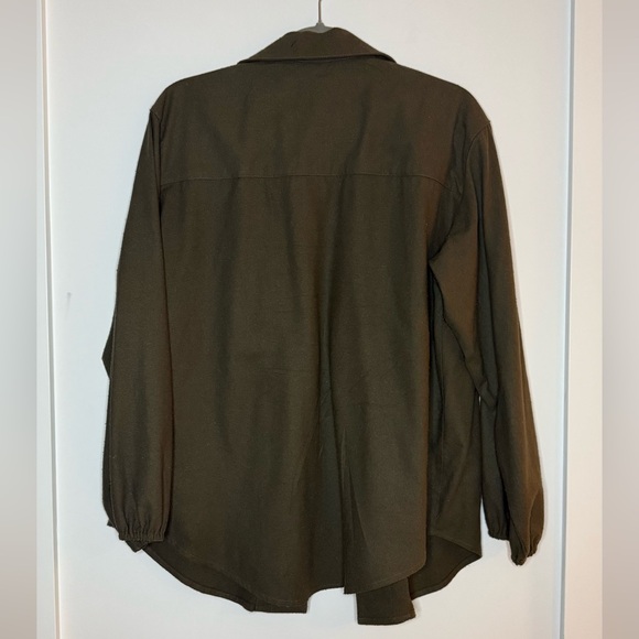 Harly Jae House Blouse in Olive - Picture 12 of 12